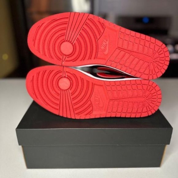 *Brand New* Jordan 1 Low Reverse Bred 2020 main image 5
